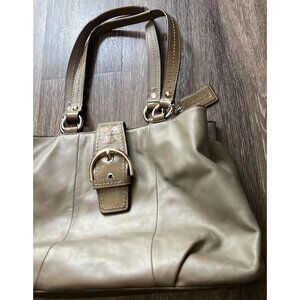 Coach F19248 MEDIUM Vintage Olive Cream Green Soho Leather Shoulder Bag Y2K